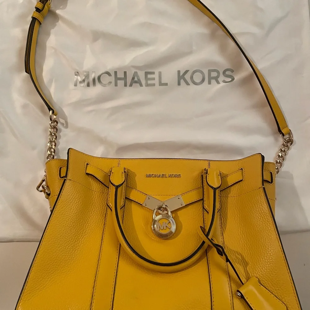 Purses. - Picture 7 of 13